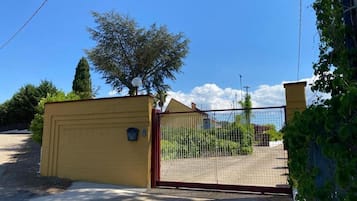 Enceinte de lâhĂ©bergement