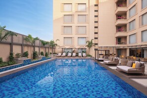 Indoor pool - Marriott Executive Apartments Mall Road Amritsar (Amritsar)