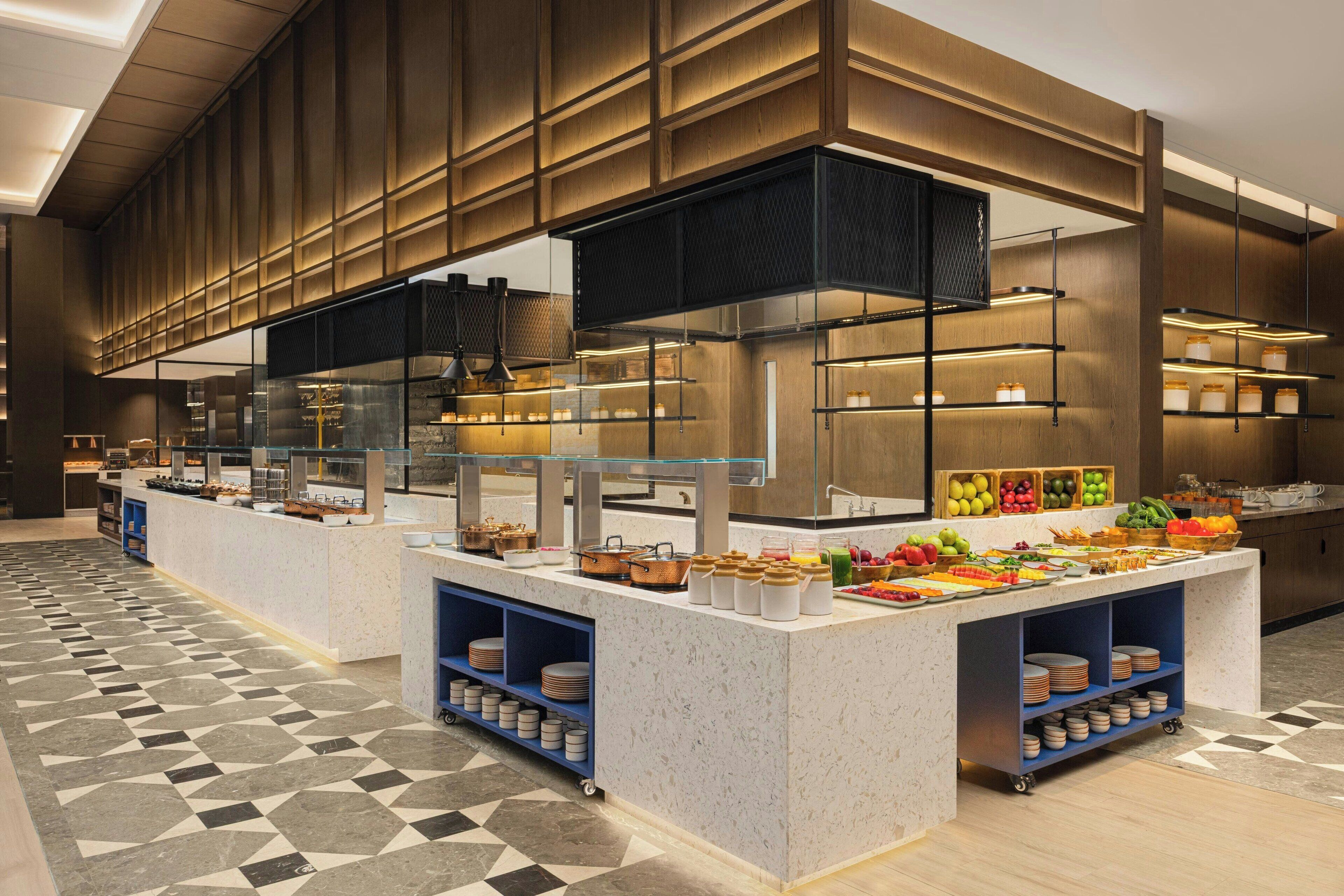 Desayuno buffet todos los días (con cargo)