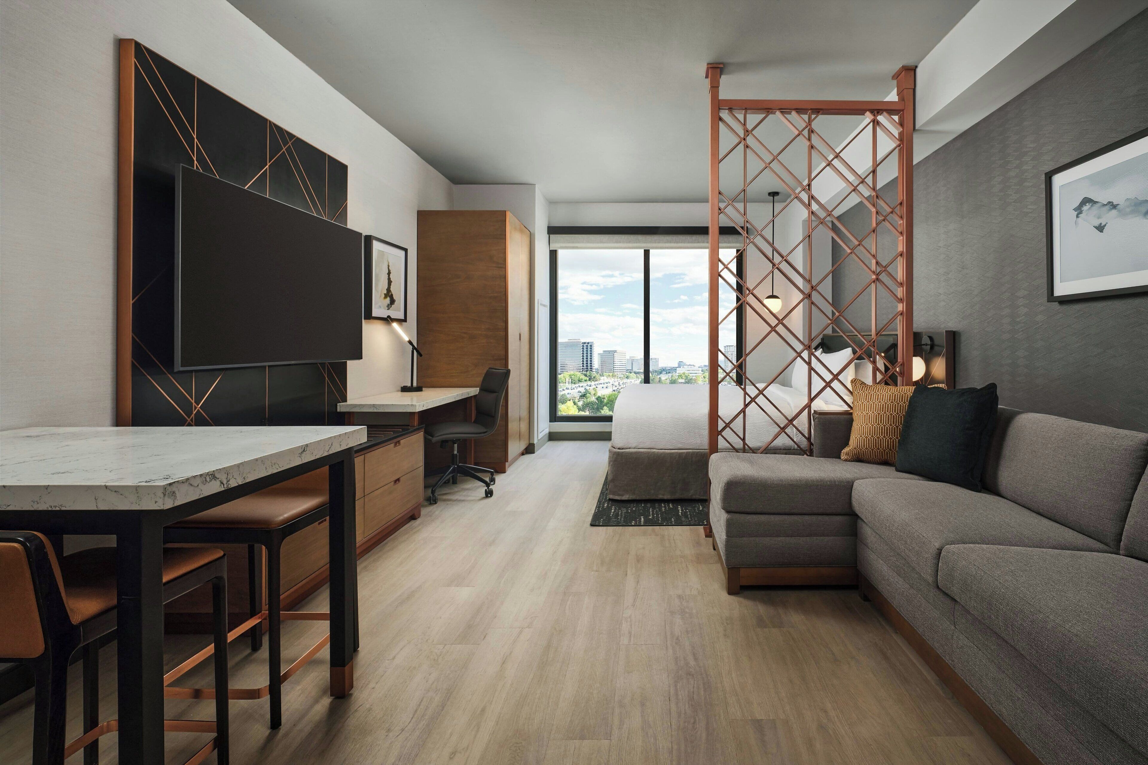 Hypo-allergenic bedding, travel crib, free WiFi, bed sheets