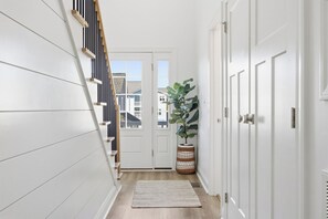 Interior - Surf street + Near the Beach + Pet friendly (North Myrtle Beach)