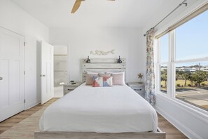 4 chambres, fer et planche à repasser, Wi-Fi, draps fournis