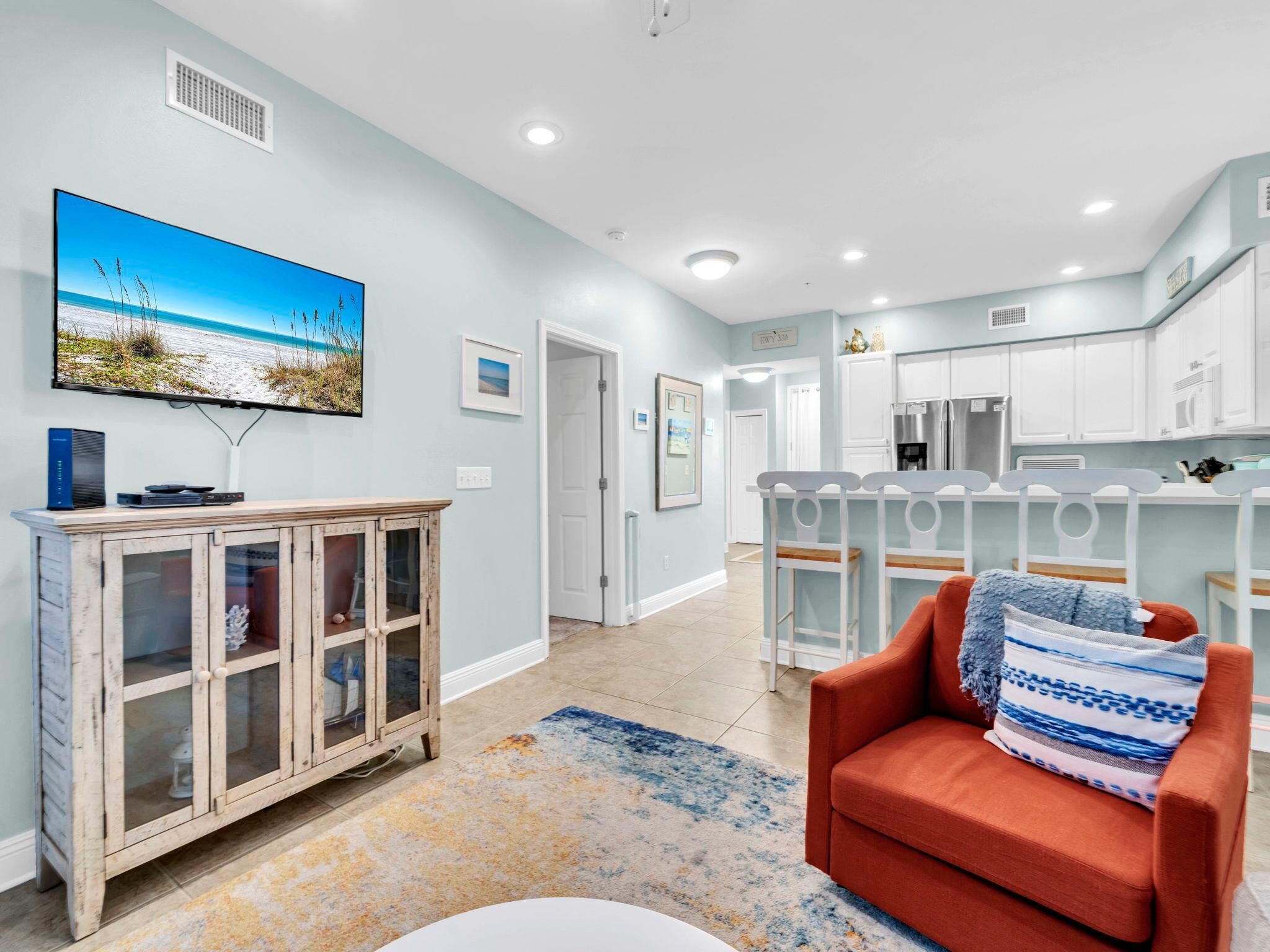 Condo, varias camas (The Village 622) | Área de sala de estar
