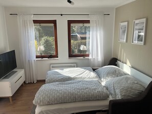 1 Schlafzimmer, Bügeleisen/Bügelbrett, kostenloses WLAN