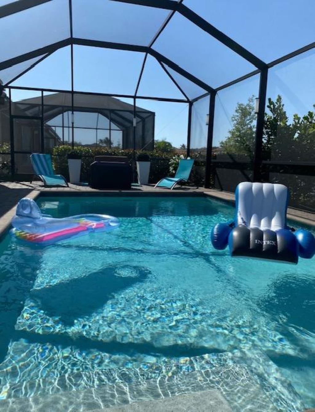 Beheizter Pool
