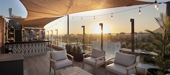 Dazzler Residences by Wyndham Santiago Las Condes