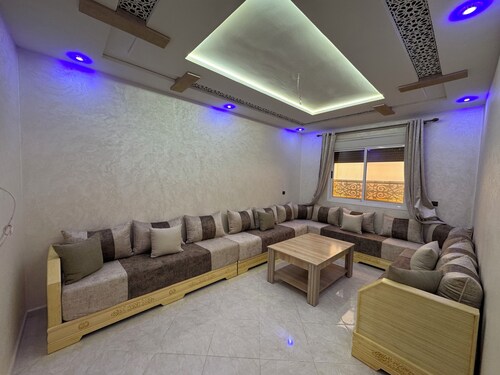 Fabulous 3-bedroom apartment in cool Oujda for your stay