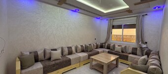 Fabulous 3-bedroom apartment in cool Oujda for your stay