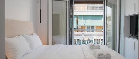 Fer et planche à repasser, Wi-Fi, draps fournis