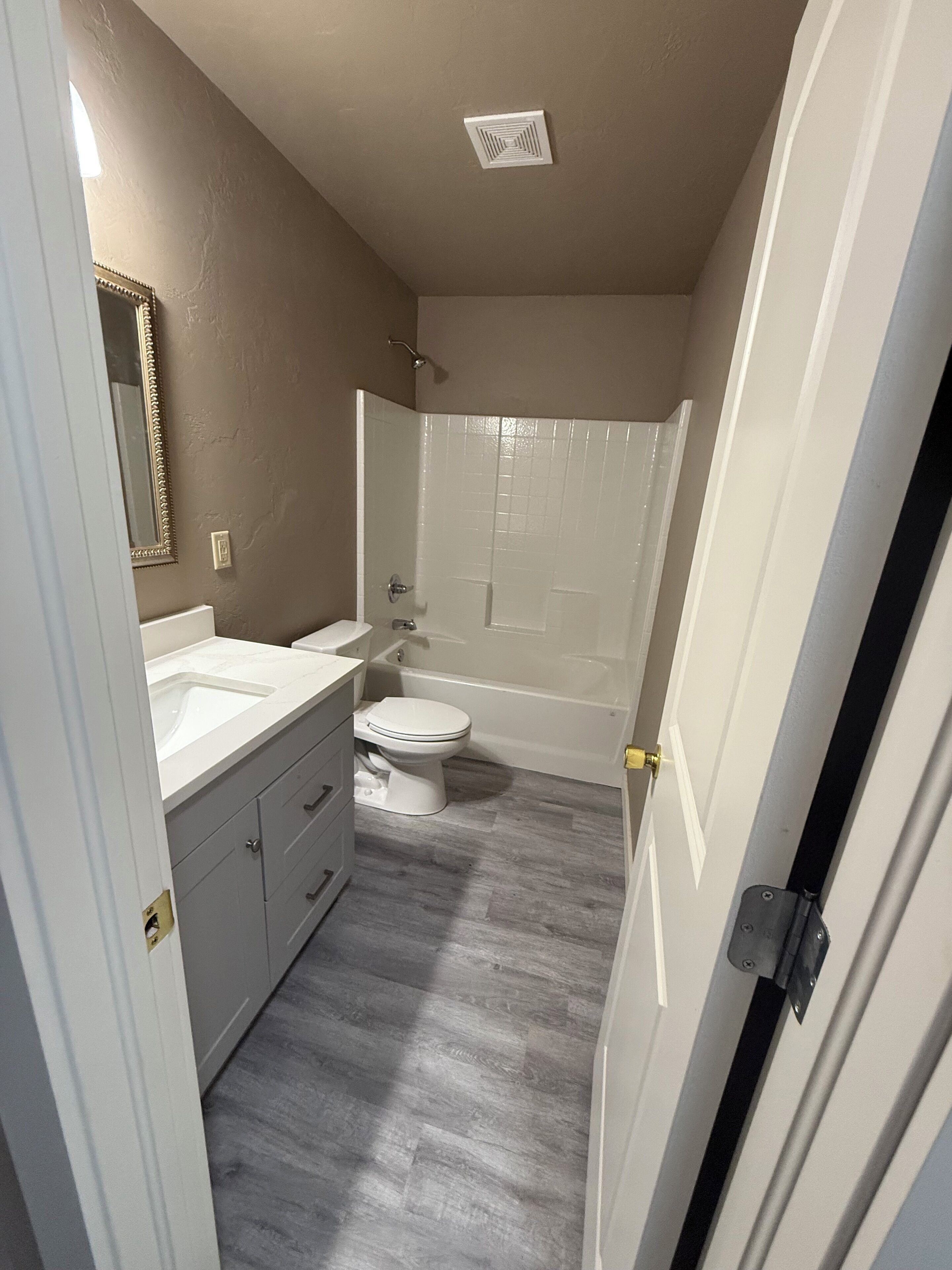 Towels, toilet paper