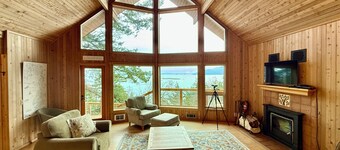 Peaceful Forest Retreat w/ Water Views & Stove