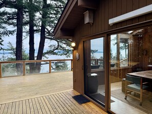 Outdoor dining - Peaceful Forest Retreat w/ Water Views & Stove (San Juan County)