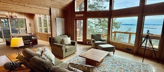 Peaceful Forest Retreat w/ Water Views & Stove