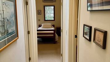 3 bedrooms, iron/ironing board, travel cot, free WiFi