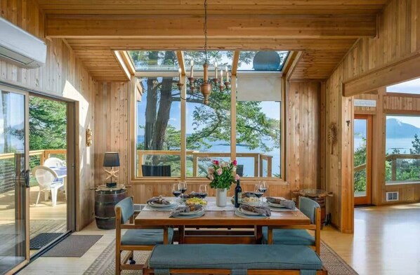 Dining - Peaceful Forest Retreat w/ Water Views, beach access & Wood burning fireplace! (San Juan County)
