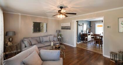 7 Mi to Broadkill Beach: Getaway w/ Deck & Yard