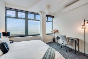 2 Schlafzimmer, Schreibtisch, Bügeleisen/Bügelbrett, WLAN
