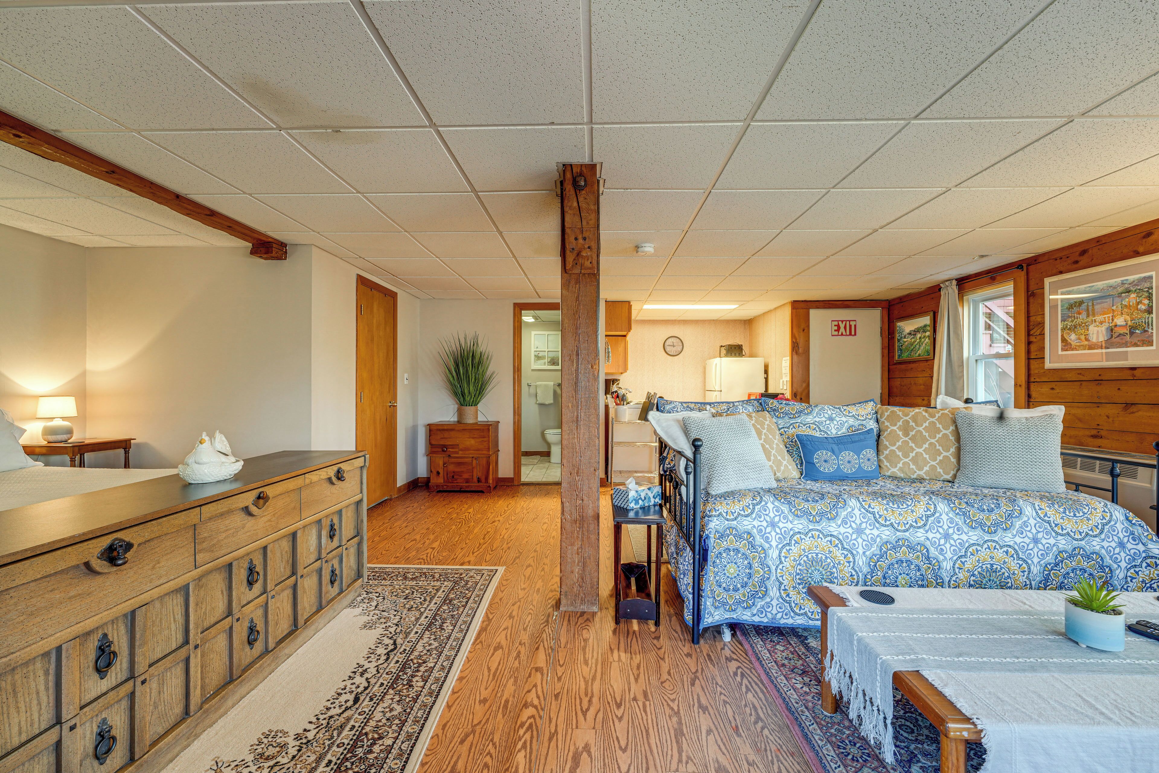 Desk, iron/ironing board, travel crib, internet