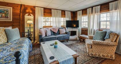 New England Hideaway on Historic 1859 Estate!