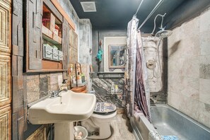Hair dryer, towels
