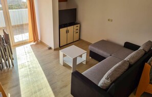 Smart TV - Gorgeous apartment in Rab (Rab)