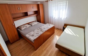 2 chambres, accès au Wi-Fi (inclus)