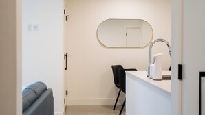 Interior - Bright & Cozy Kitsilano Suite | Walk to Beach (Vancouver)