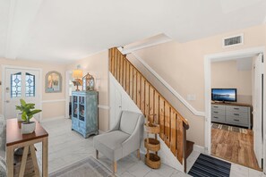 Hús (3 Bedrooms) | Að innan