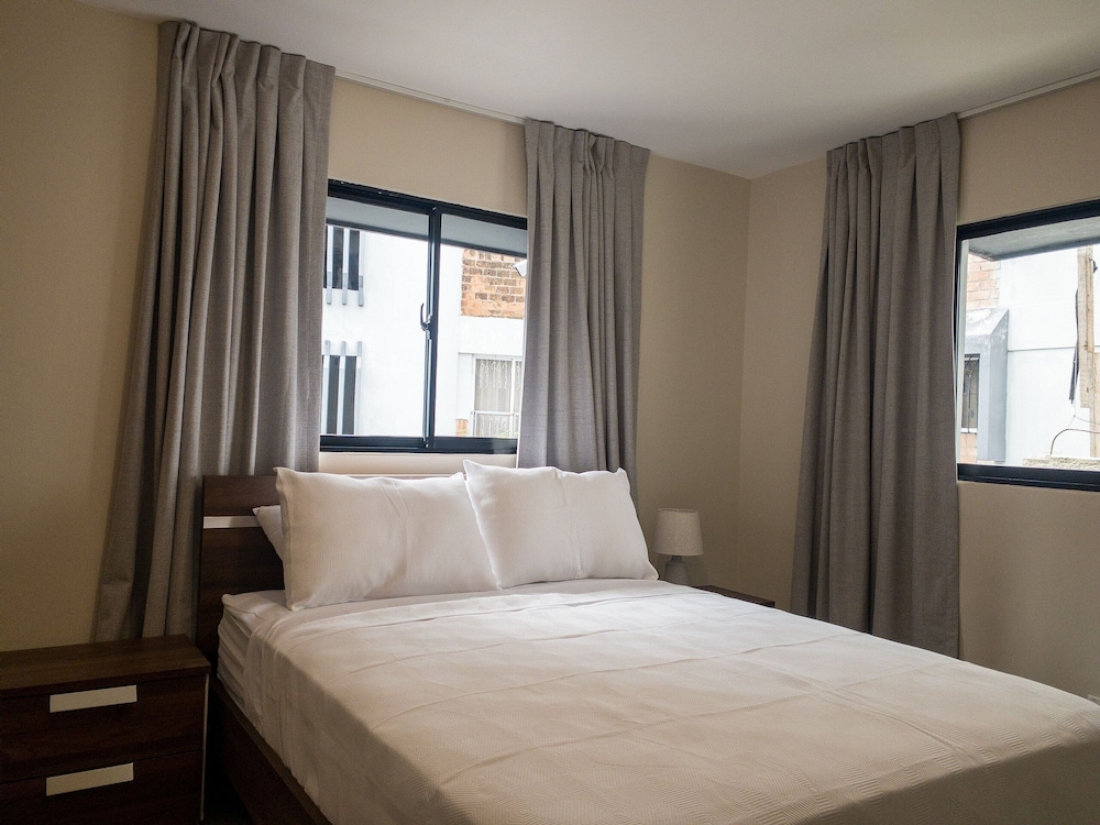 Apart Hotel Plaza Colonial by null