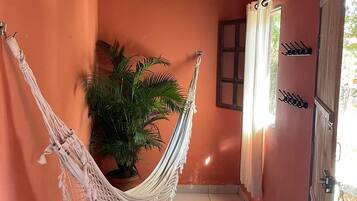 家庭套房, 露台, 公園景 | 客房設施服務