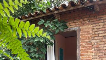 Kamar Single Basic, pemandangan taman | Teras/patio