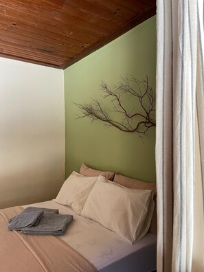 Basic Suite, Patio, Park View | Room amenity