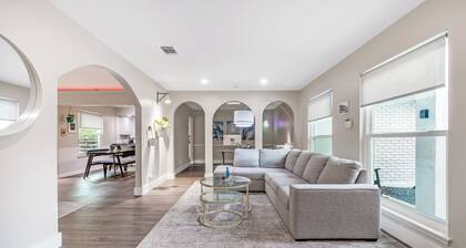 Smart Lights w/ Sleeping Quarters & Covered Patio