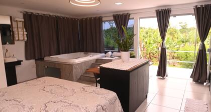 Cabana Horizonte Azul com Hidro e Churrasqueira