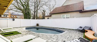Walk to Keansburg Beach! Family Home w/ Pool