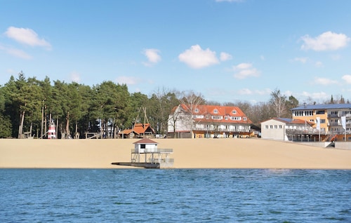 Stunning home in Sassenburg / Stüde