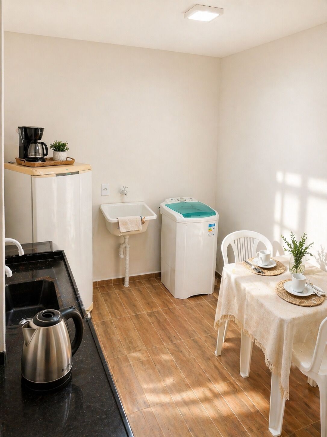 Comfort Apartment, Kitchen, Garden View | Private kitchen | Fridge, microwave, cookware/dishes/utensils
