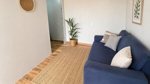 Leilighet – comfort, kjøkken, hageutsikt | Oppholdsområde