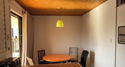 Room-exclusive Broadwater Room With Balc