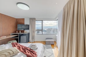 Deluxe Villa, Sea View | In-room safe, blackout drapes, iron/ironing board, free WiFi - Villa Spectra (Makarska)