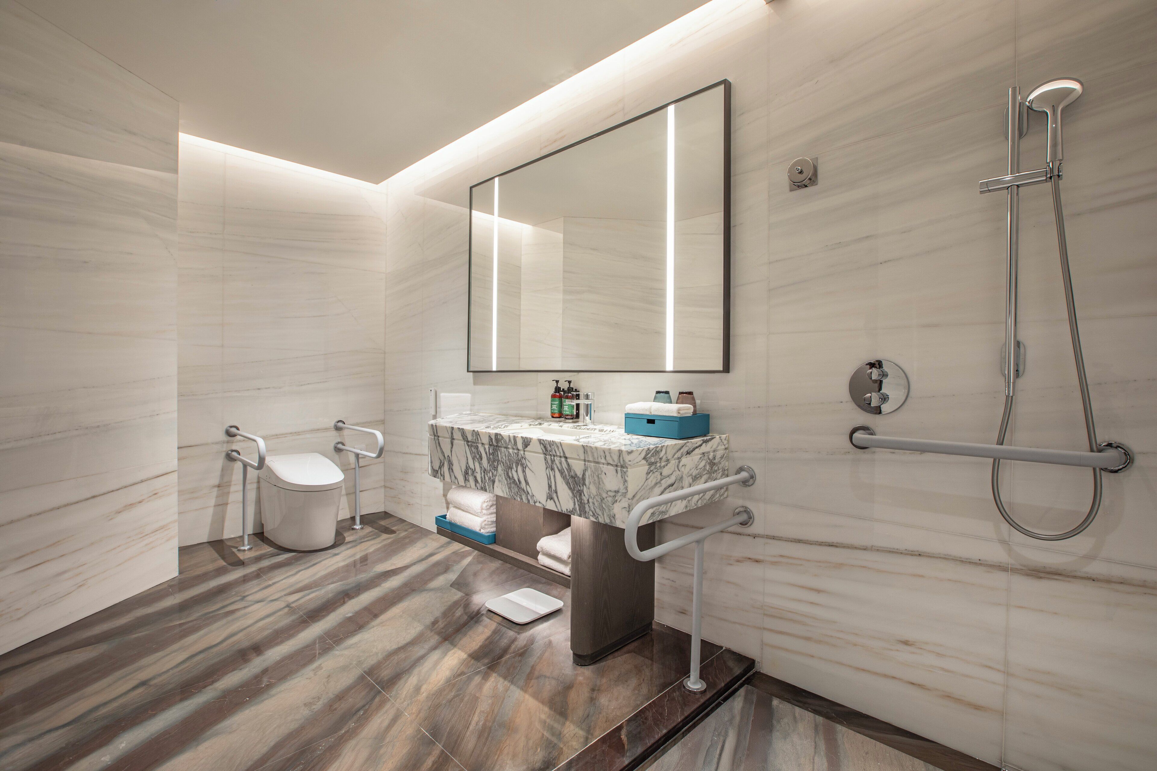 Standardzimmer, 1 King-Bett, barrierefrei (Custom Accessibility) | Bettwäsche