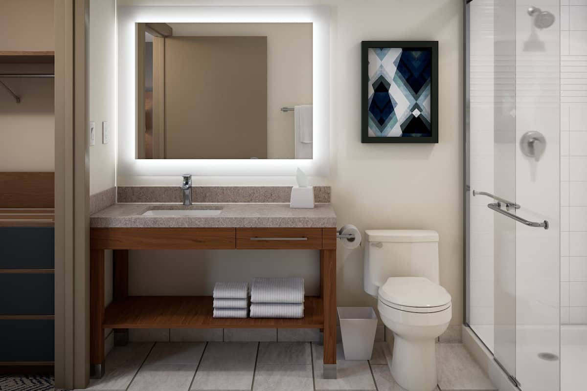 Studio Suite | Bathroom | Towels