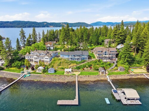 Lakefront luxury with dock and views near Gozzer