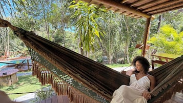 Frigobar, individualmente decorados, Wi-Fi de cortesia