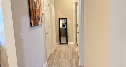 2B Gorgeous 2-bedroom new apartment in lively Huntsville