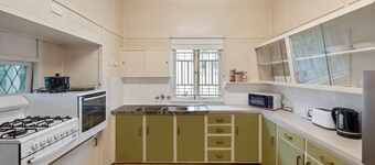 Comfortable 2 Bedroom cottage