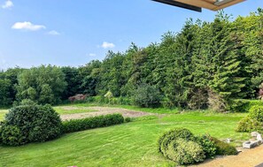 Property grounds - 2 bedroom beautiful home in Rospez (Rospez)