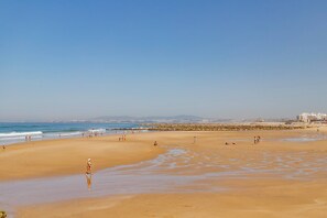 Beach nearby - Costa 27 Beach Apartment - By Y Concept (Almada)