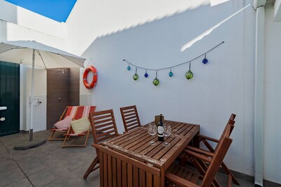 Casa Lilás - By Y Concept