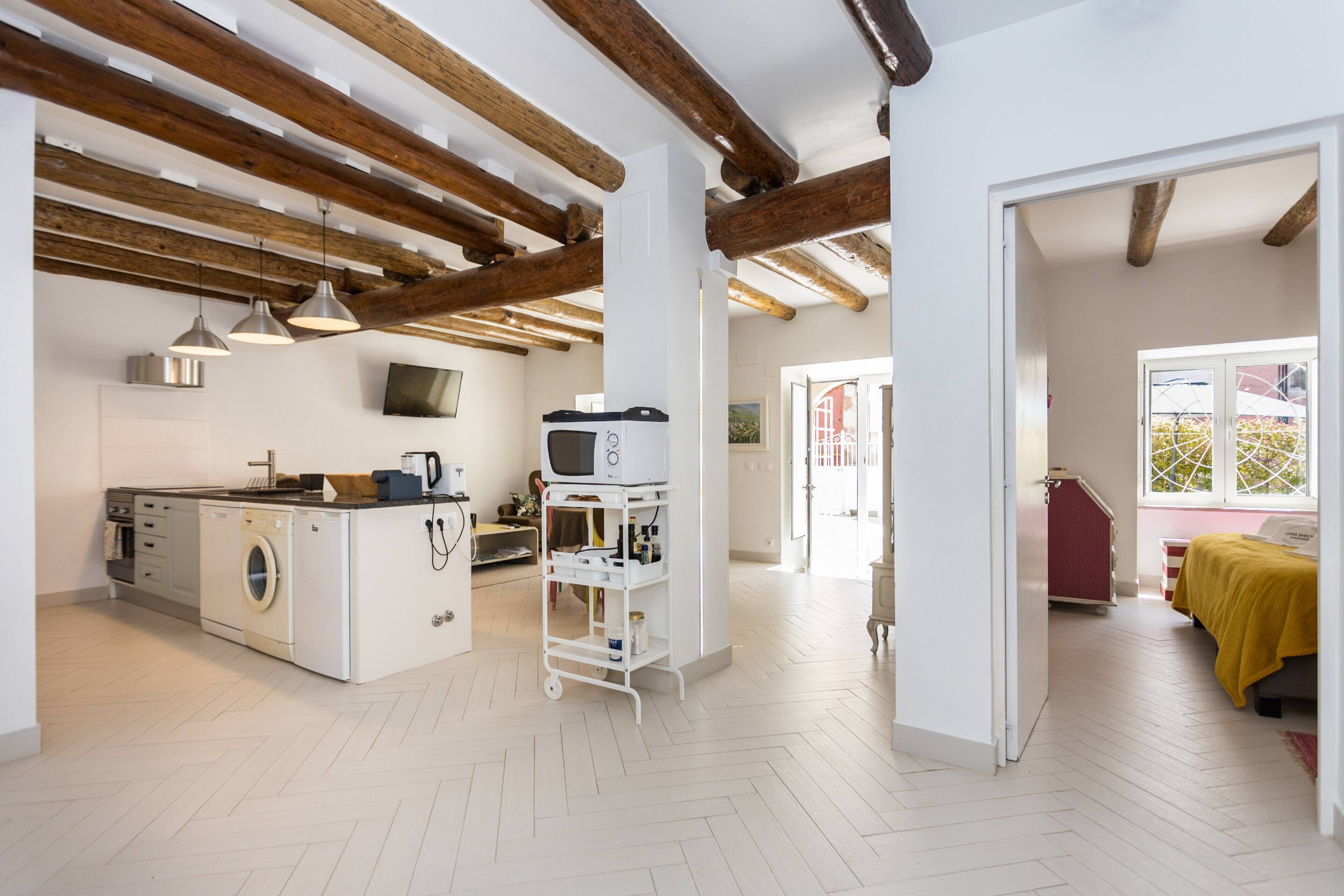 Acesso à internet, roupa de cama